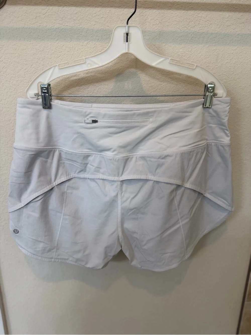 Lululemon High Rise 4” Speed Up Short